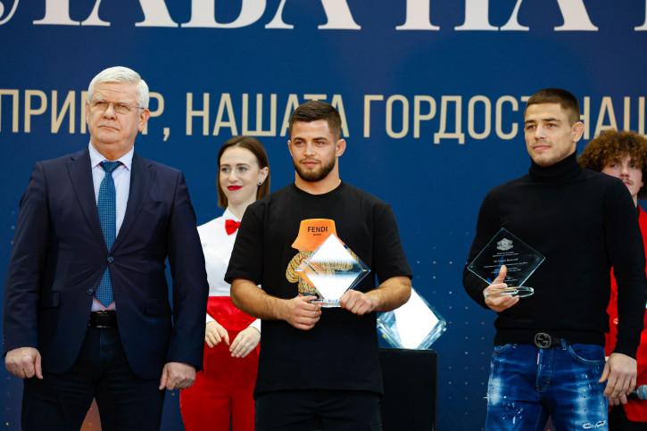 Кирил Вътев с Микяй Наим и Георги Вангелов (от ляво на дясно).